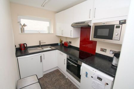 1 bedroom apartment to rent - Photo 4