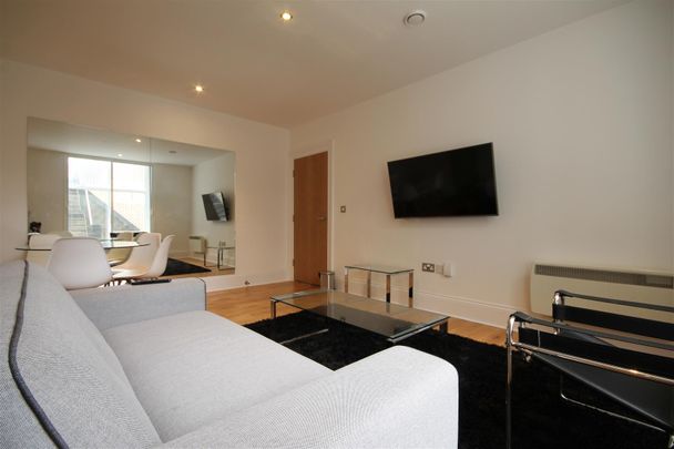 Chaucer Building, City Centre - Photo 1