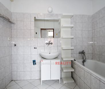 Pronájem bytu 2+1 55 m², Kollárova, Znojmo - Fotografie 1