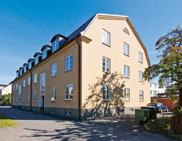 Södra Järnvägsgatan 21B - Foto 1