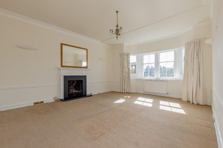 4 bedroom flat to rent - Photo 5