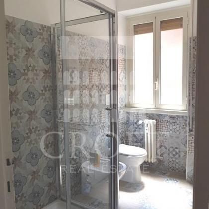 Monteverde Vecchio: Renovated, excellently located 2 bedroom + small studio, 2 baths, spacious double living-dining, terrace and balcony. Bright, silent, direclty in front of park, near all shops, services and center - REF 1754 - Photo 3