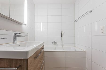 3.5 Zimmer, 75 m², 2. Stock - Photo 2