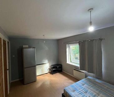 St Matthews Road, Smethwick, B66 - Photo 1