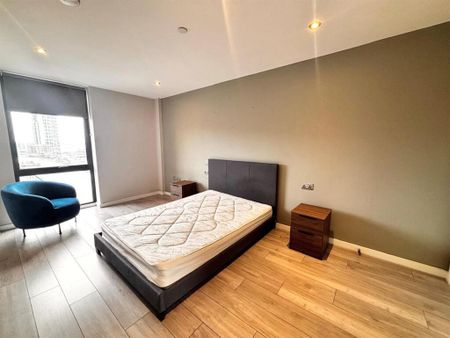 2 bedroom flat to rent - Photo 3