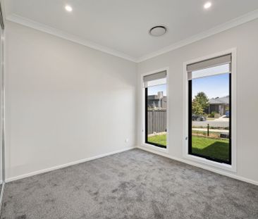 12 Courtney Street, Googong - Photo 1