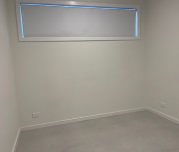 Secure & Quite Granny - Photo 4