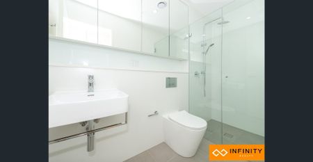 Nearly New Modern and Generous Size 2bedroom Apartment - Photo 5