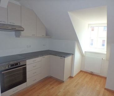 Helle 2-Zimmer Dachgeschosswohnung in Krems-Zentrum - Photo 3