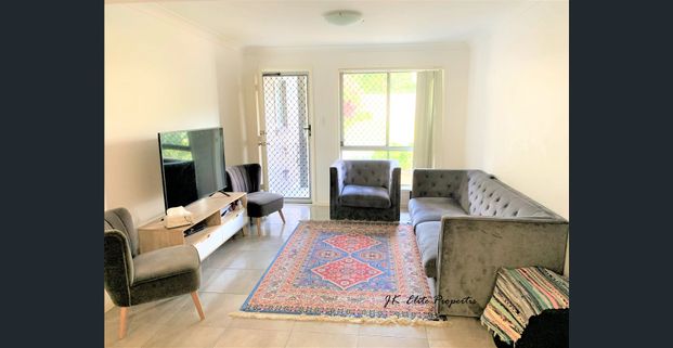 Modern 3 bedrooms townhouses - Photo 1