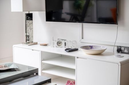 2 bedroom flat to rent - Photo 3