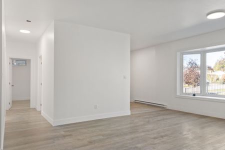 For Lease - 21 Meade Street Unit# 1, Brighton, Ontario - Photo 2