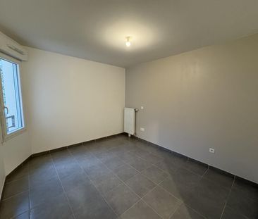 location Appartement T3 DE 65.46m² À PLESSIS TREVISE - Photo 3