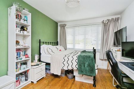 5 bedroom detached house to rent - Photo 5