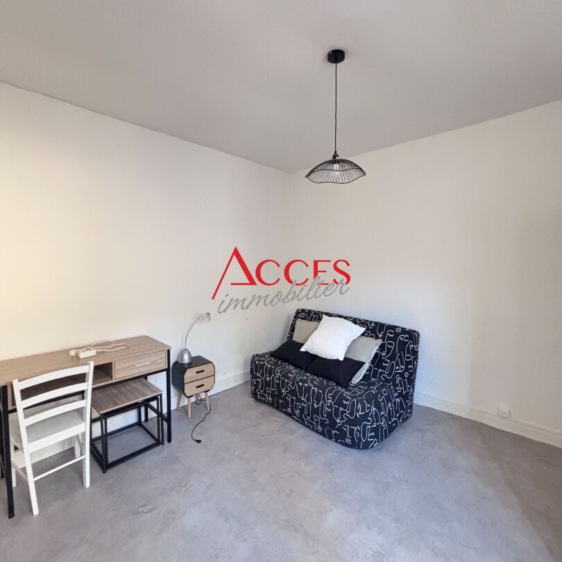 Location Appartement 1 pièce 19m² - Photo 1
