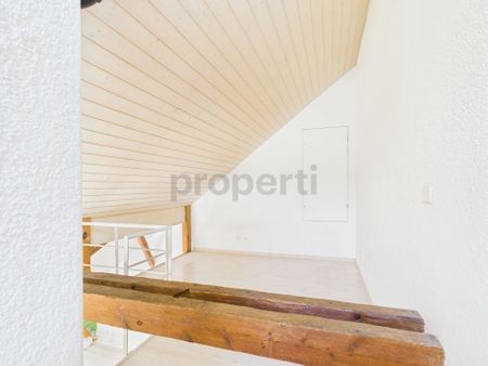 Generous 2.5-room duplex apartment in Wettingen - Photo 2