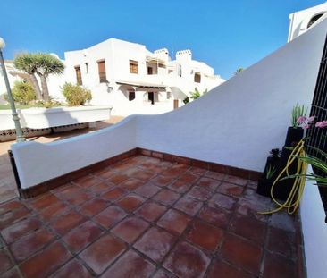 2 Bedroom Apartment For Rent in La Duquesa, Málaga - Foto 4