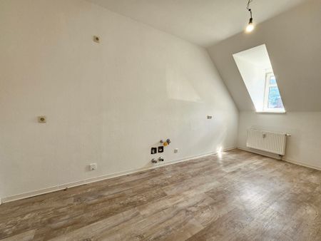 Viel Platz für die ganze Familie, gemütliche Wohnung, renoviert - Foto 3