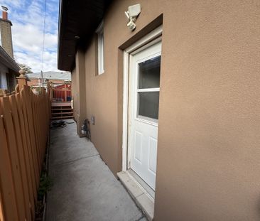 For Lease - 2 Mackinac Crescent, Toronto, Ontario - Photo 4