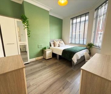 4 bedroom house to rent - Photo 3