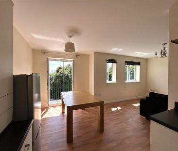 2 bedroom apartment to rent - Photo 6