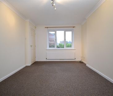 St Peters Gate, Ossett - Photo 1