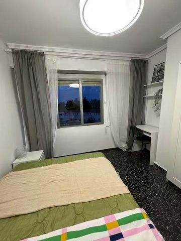 Carrer de Juan de Garay, Valencia, Valencian Community 46017 - Photo 3