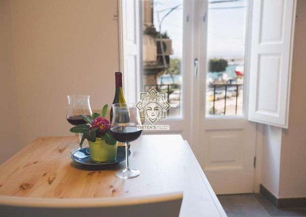 Casa con terrazzo vista mare