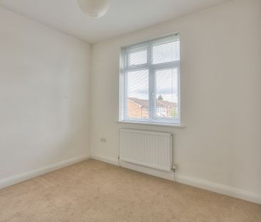 Available unfurnished from 01/05/2026 - Photo 2