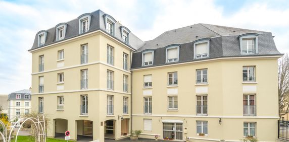 location Appartement T3 DE 78.61m² À ST GERMAIN EN LAYE - Photo 2