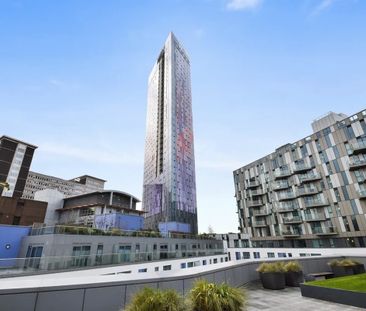 1 Bed Flat, Saffron Central Square, CR0 - Photo 1