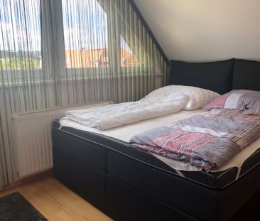 Wohnen auf 2 Ebenen mit besonderem Flair - Foto 1