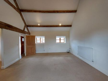 3 bedroom barn conversion to rent - Photo 3