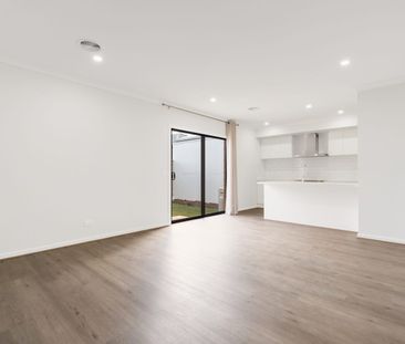 Luxury Living in Donnybrook - Photo 1