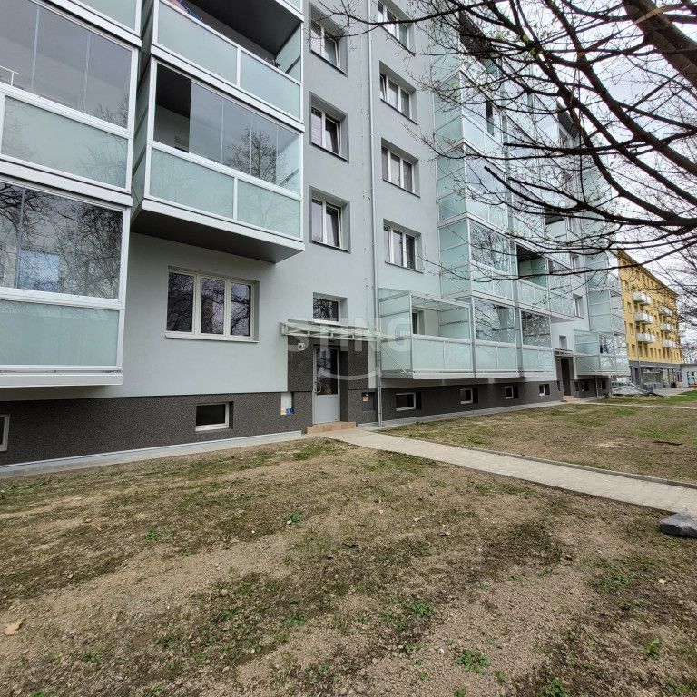 Byt 1+kk k pronájmu, Ostrava / Poruba, ulice Francouzská - Fotografie 1