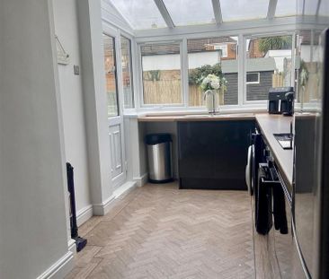 3 bedroom terraced house to rent - Photo 6