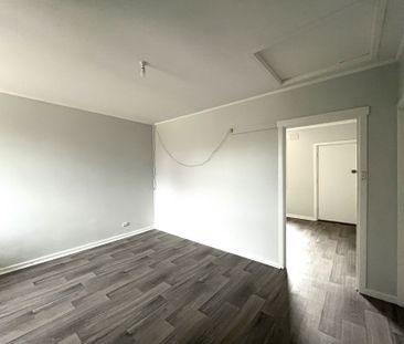 Newly Renovated Affordable Home - Photo 6