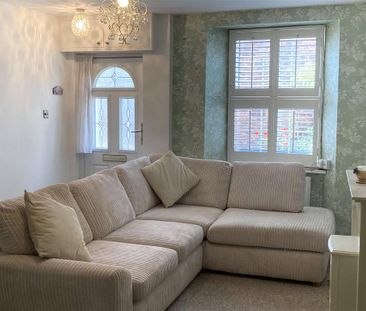 2 bedroom terraced house to rent - Photo 1