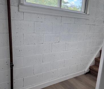 For Lease - 365 Sandhurst Drive, Oakville, Ontario - Photo 6