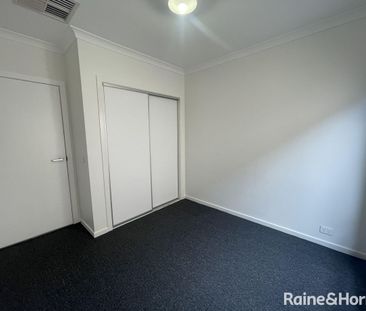 Stunning Family Home at - Photo 3