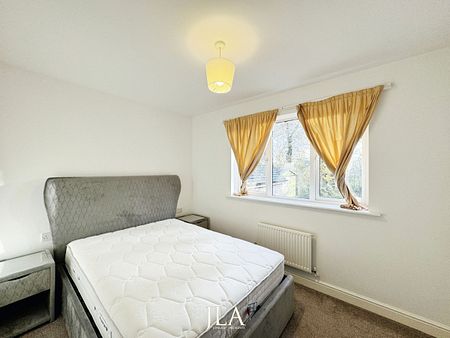 5 bed detached house to rent in The Avenue, Leicester, LE2 - Photo 3