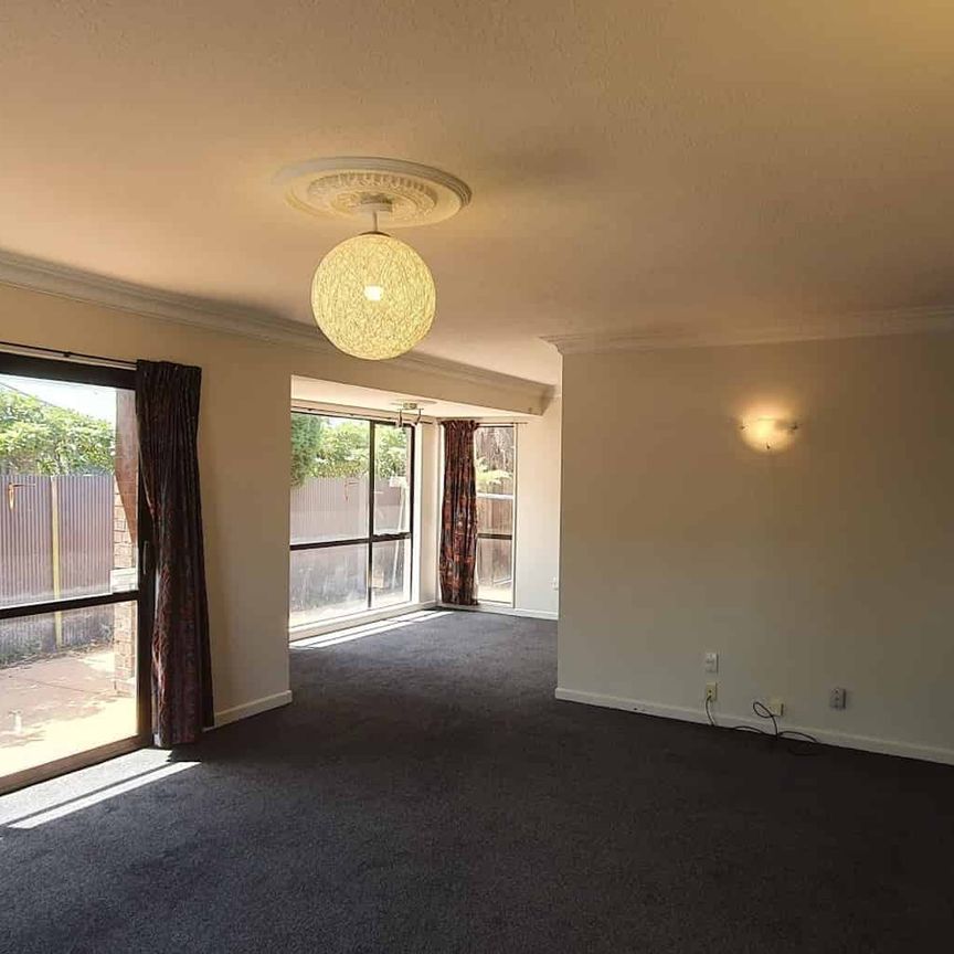 Space and convenience - Photo 1