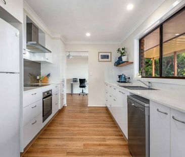 Stylish Beachside Living in Evans Head - Photo 3