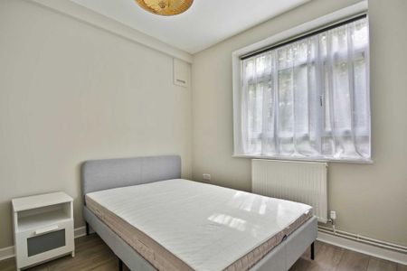 4 bedroom flat to rent - Photo 4