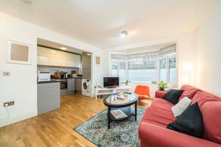 2 bedroom flat to rent - Photo 2