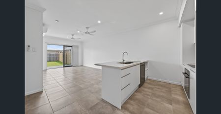 Brand New Duplex Living in Burdell - Photo 5