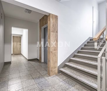 ul. Dębicka, Warszawa - Photo 1