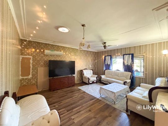 “FAMILY HOME MINUTES FROM CAMPBELLTOWN CBD” - Photo 1