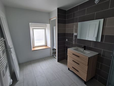 Location Appartement 3 pièces 56m² - Photo 3