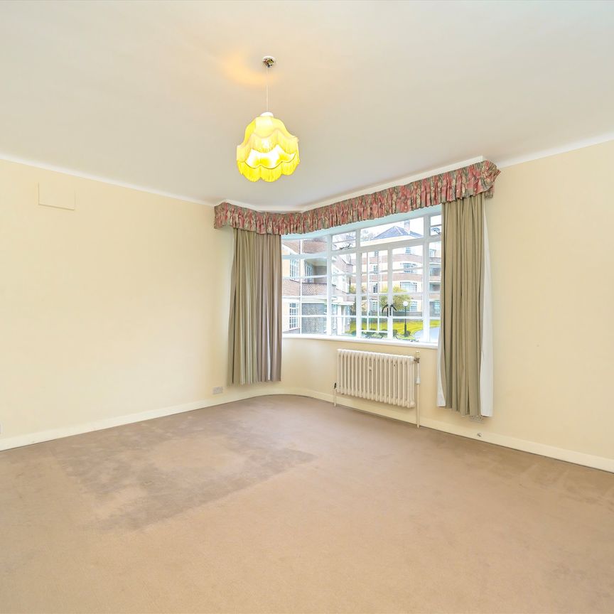 Heath Rise, Putney, SW15, London - Photo 1